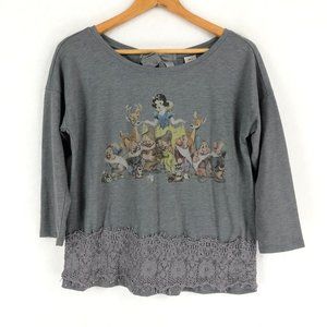 Disney LC Lauren Conrad Women's Size Small Snow White Grey Lace Trim Graphic Top